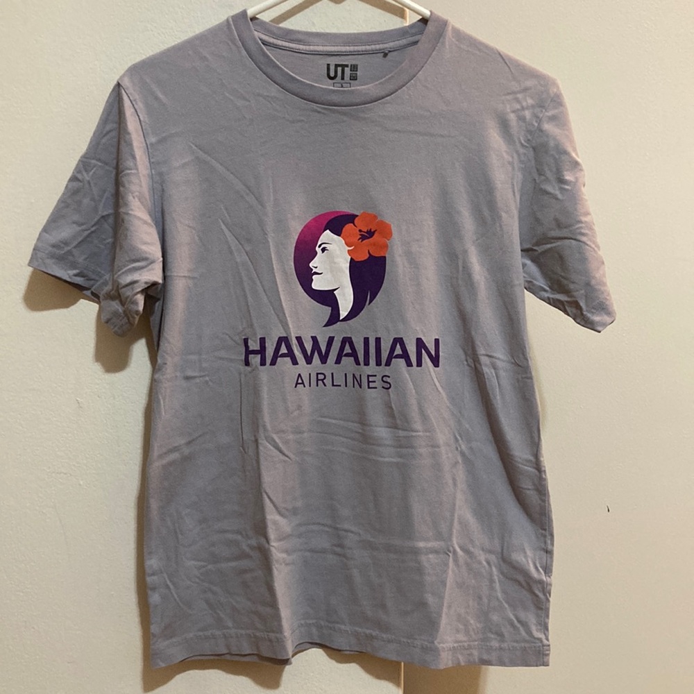 Uniqlo x The Brands UT: Graphic Tee Hawaiian Airlines